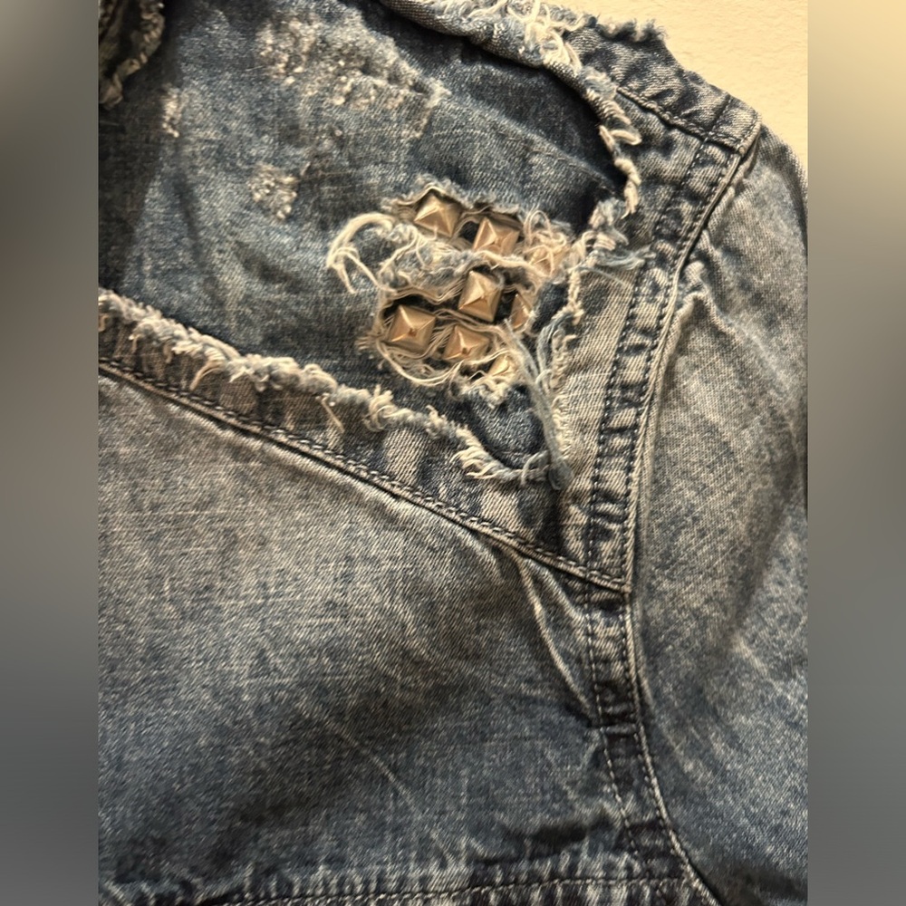 True Religion Denim Shirt - Picture 4 of 8